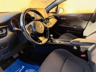 TOYOTA C-HR usata, con Climatizzatore