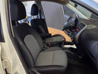 NISSAN Micra usata, con Specchietti laterali elettrici
