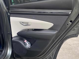 HYUNDAI Tucson usata 11