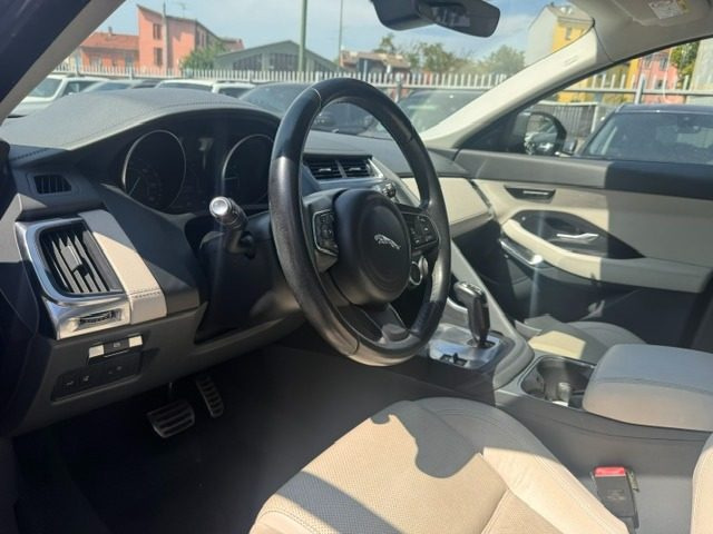 JAGUAR E-Pace usata 8