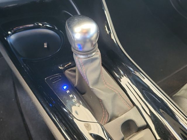 TOYOTA C-HR usata, con Bluetooth