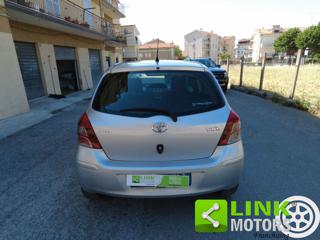 TOYOTA Yaris usata, con ESP