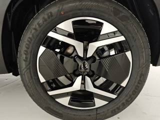 PEUGEOT 2008 usata, con Airbag testa