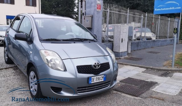 TOYOTA Yaris usata, con Airbag