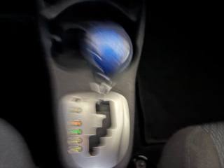 TOYOTA Yaris usata 48