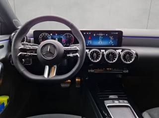 MERCEDES-BENZ A 180 usata, con Controllo trazione