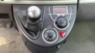 PEUGEOT 807 usata 11