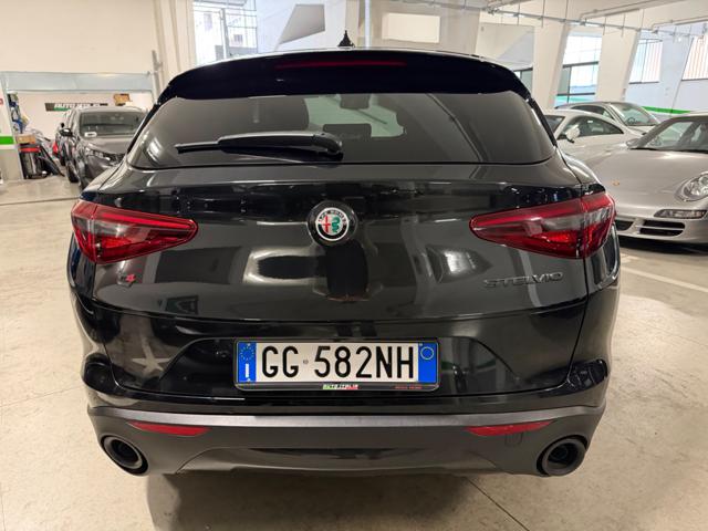 ALFA ROMEO Stelvio usata, con Chiusura centralizzata
