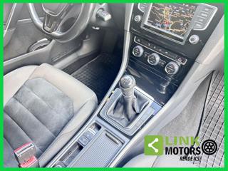 VOLKSWAGEN Golf usata, con Isofix