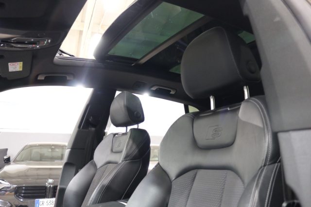 AUDI Q8 usata, con Specchietti laterali elettrici