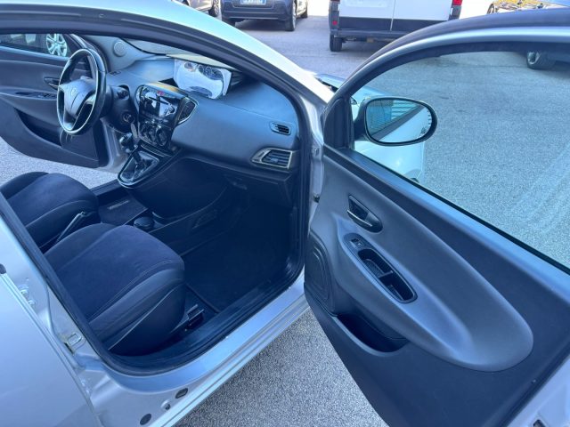 LANCIA Ypsilon usata, con Bracciolo