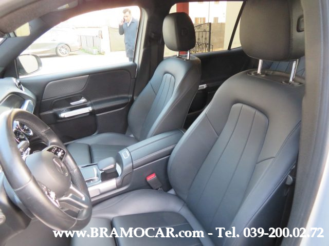 MERCEDES-BENZ GLB 200 usata, con Touch screen