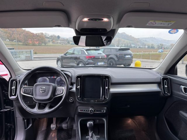 VOLVO XC40 usata, con Fari LED