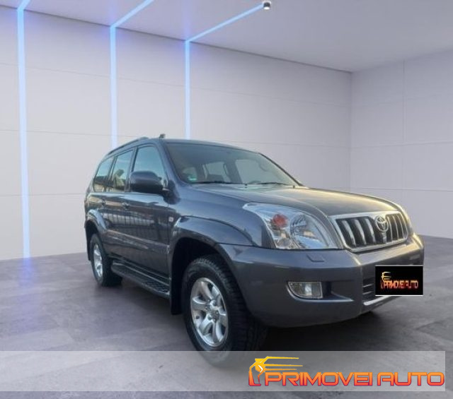 TOYOTA Land Cruiser usata, con Cerchi in lega