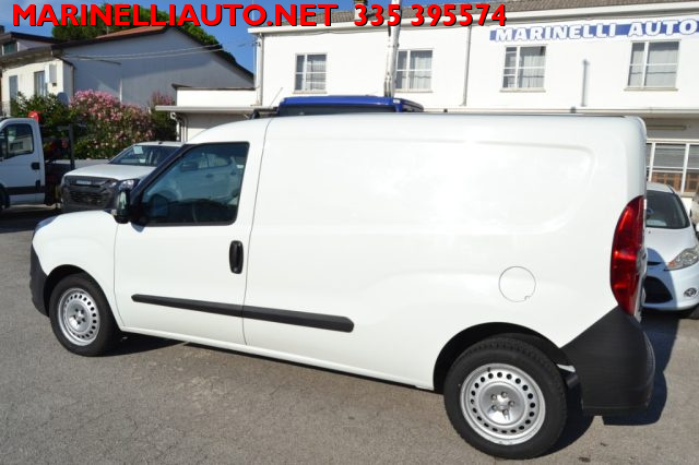OPEL Combo usata, con Bracciolo