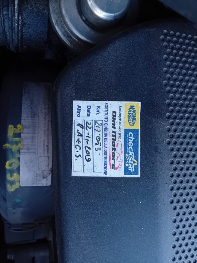 VOLKSWAGEN New Beetle usata, con Lettore CD