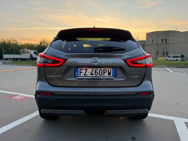 NISSAN Qashqai usata, con Telecamera per parcheggio assistito
