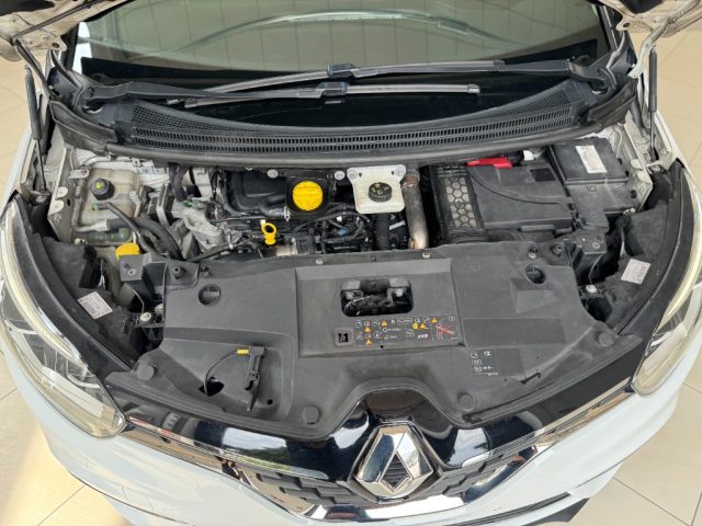 RENAULT Grand Scenic usata, con Sensori di parcheggio anteriori