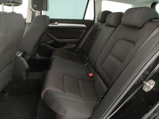 VOLKSWAGEN Passat Variant usata, con Regolazione elettrica sedili