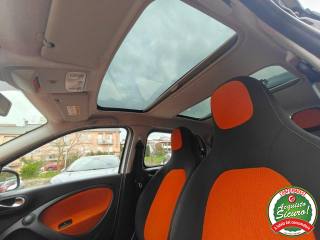 SMART ForFour usata, con USB