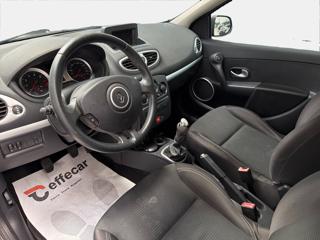RENAULT Clio usata, con Boardcomputer