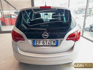 OPEL Meriva usata, con Autoradio
