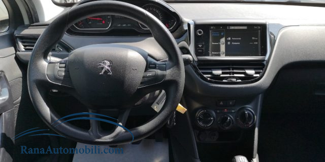PEUGEOT 208 usata, con Boardcomputer