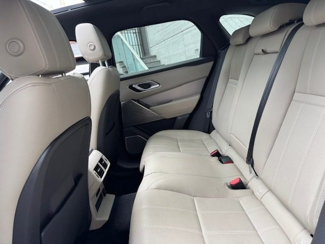 LAND ROVER Range Rover Velar usata, con Cruise Control