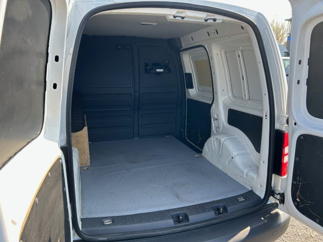 VOLKSWAGEN Caddy usata 13