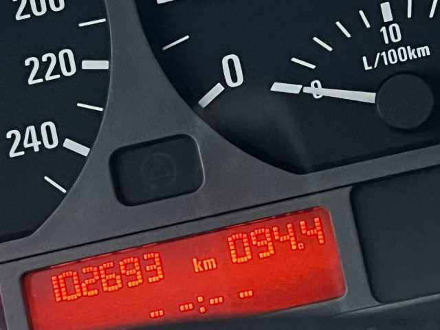 BMW 318 usata, con Controllo automatico clima