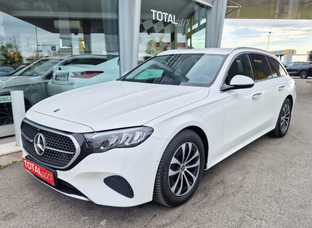 MERCEDES-BENZ E 220 usata, con Airbag laterali