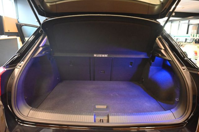 VOLKSWAGEN T-Roc usata 26