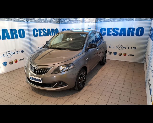 LANCIA Ypsilon usata, con Airbag