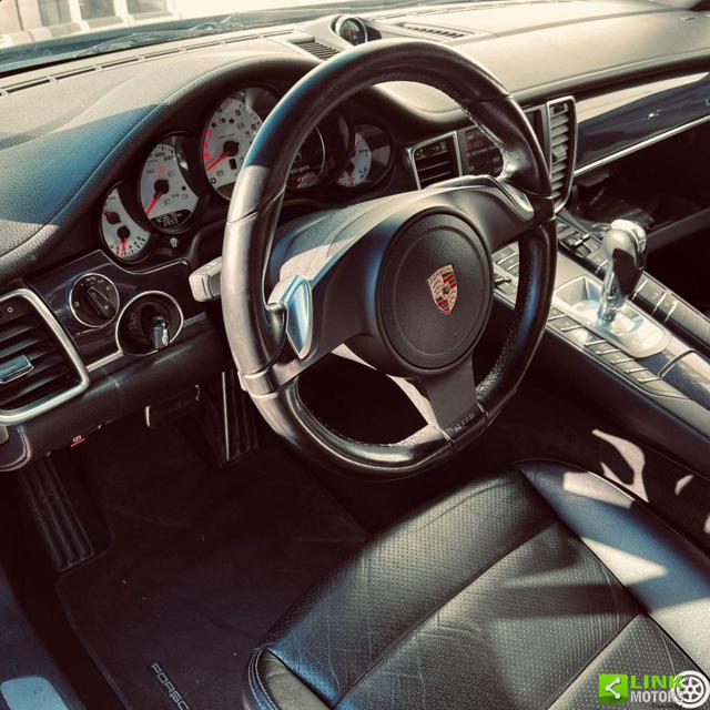 PORSCHE Panamera usata, con Climatizzatore
