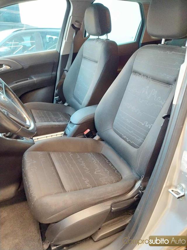 OPEL Meriva usata, con Immobilizzatore elettronico