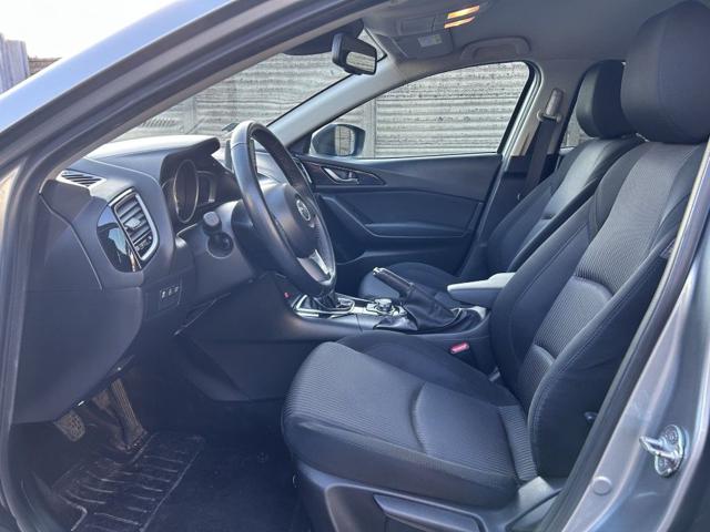 MAZDA 3 usata, con Alzacristalli elettrici