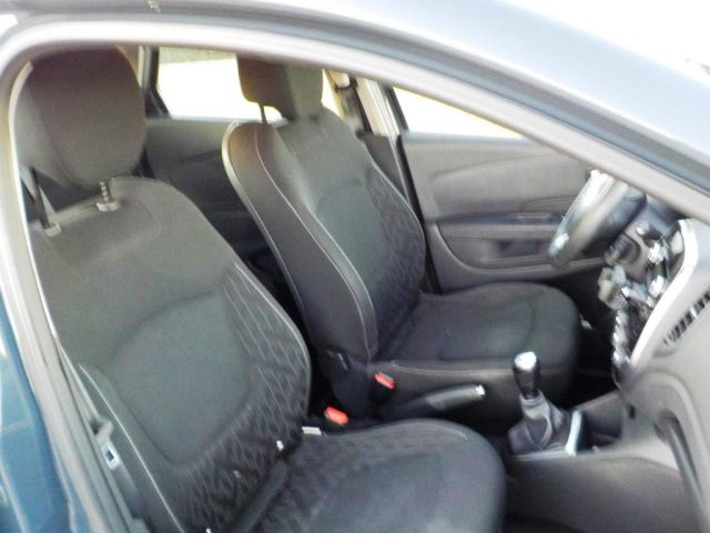 RENAULT Captur usata, con Luci diurne