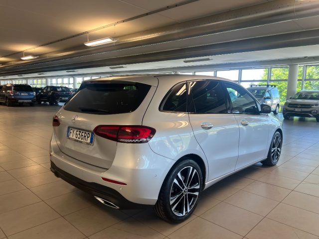 MERCEDES-BENZ B 200 usata, con Alzacristalli elettrici