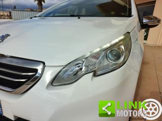 PEUGEOT 2008 usata, con Controllo trazione