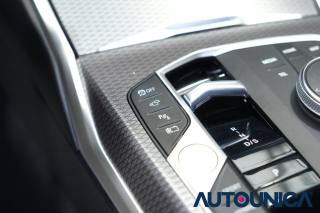 BMW 320 usata, con Bluetooth