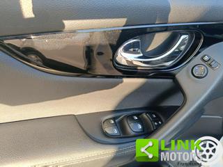 NISSAN Qashqai usata, con Luci diurne LED