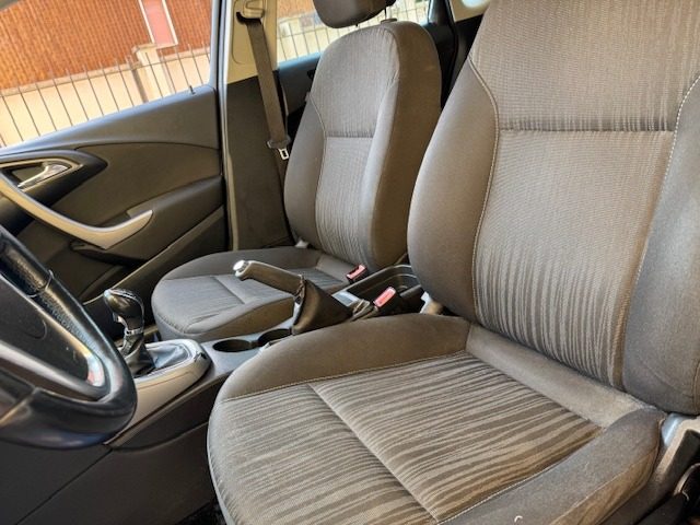 OPEL Astra usata, con Controllo trazione