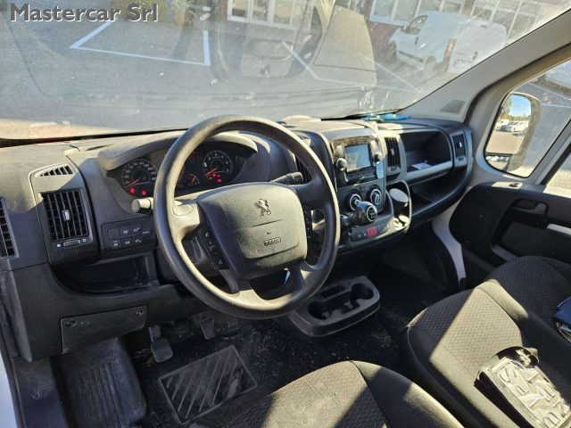 PEUGEOT Boxer usata, con Fendinebbia