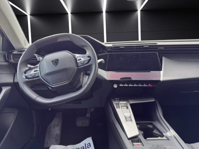 PEUGEOT 408 usata, con Volante multifunzione
