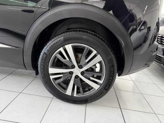 PEUGEOT 3008 usata, con Sensore di luce