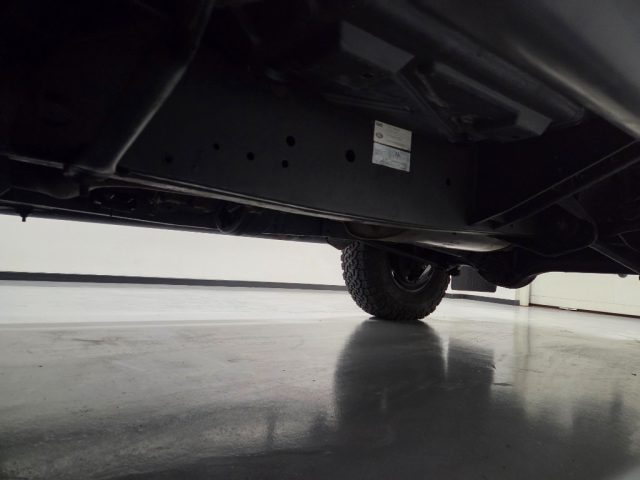 LAND ROVER Defender usata, con Trazione integrale