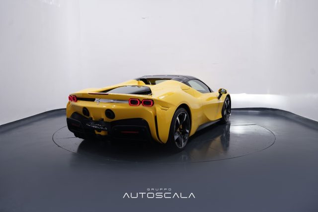 FERRARI SF90 usata, con ESP