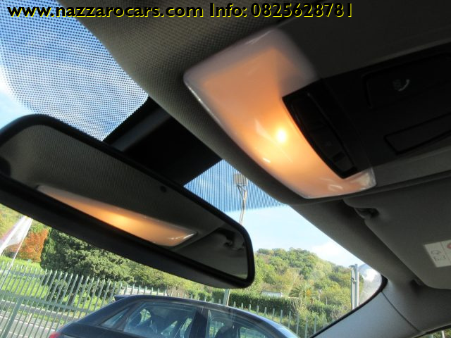 BMW 318 usata, con Bluetooth