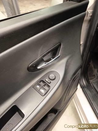 LANCIA Ypsilon usata, con Servosterzo