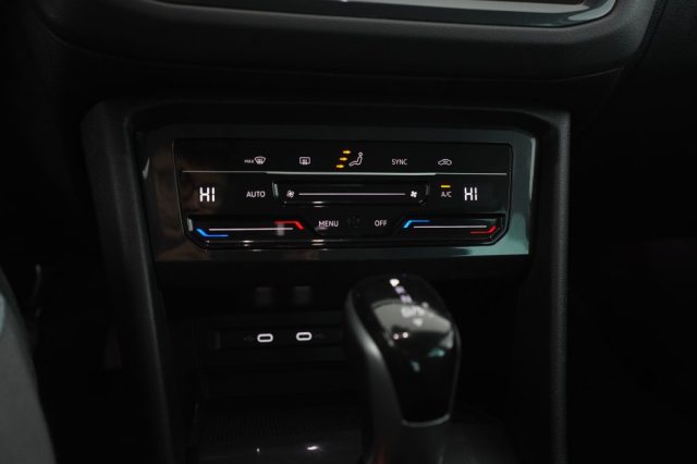 VOLKSWAGEN Tiguan usata 17